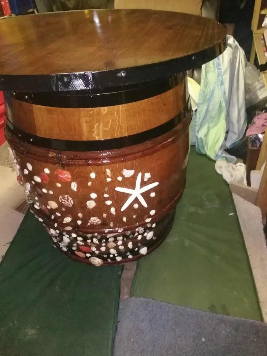 Old sea Whiskey Barrel - Image 4