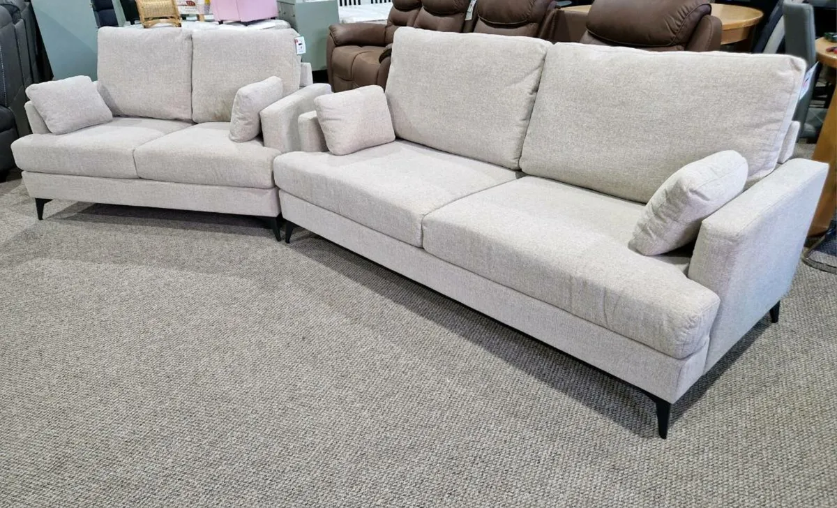 New 3+2 Beige (RRP €1392) - Image 1