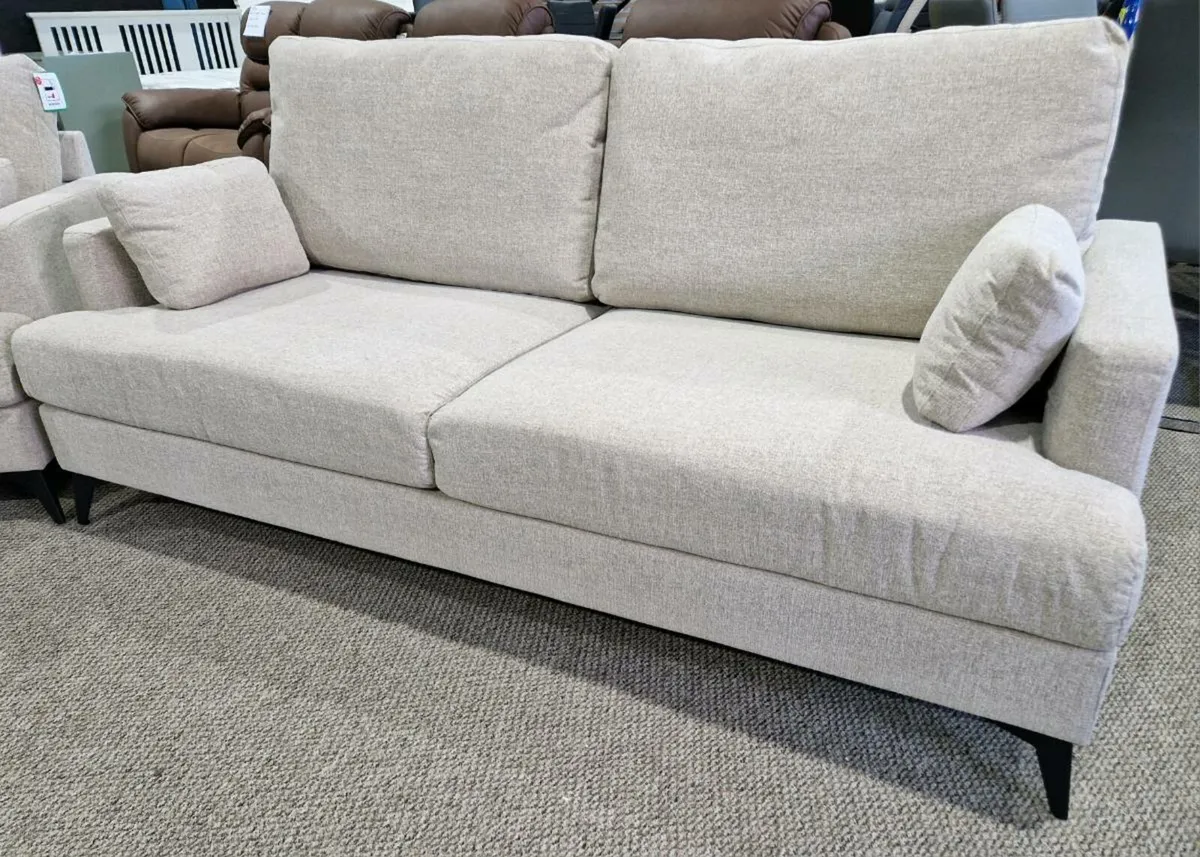 New 3+2 Beige (RRP €1392) - Image 2