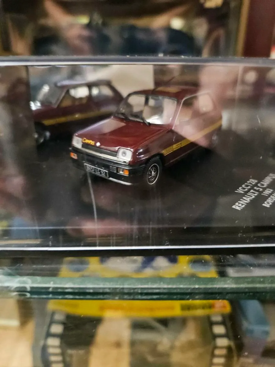 Corgi Vitesse Renault 5 Car - Image 2