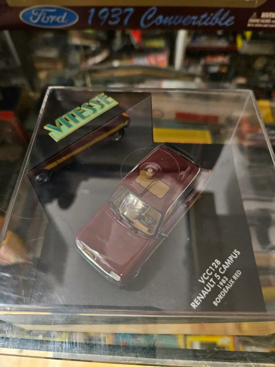 Corgi Vitesse Renault 5 Car - Image 4