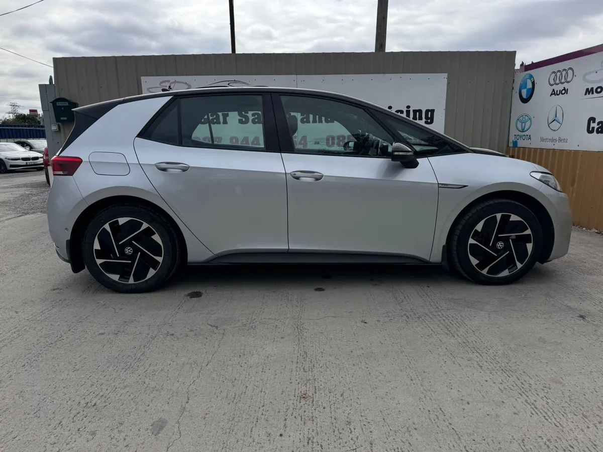 2022 Volkswagen ID.3 62kWh PRO S Warranty - Image 4