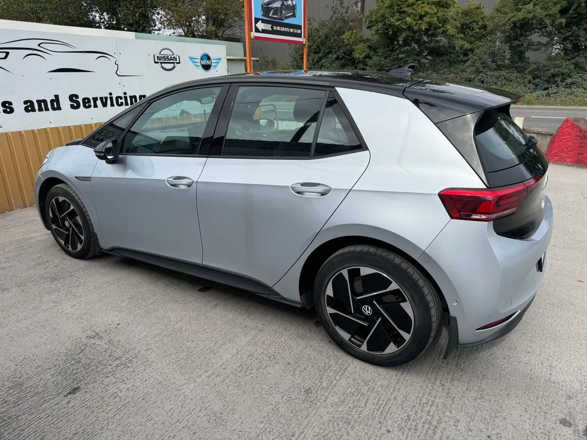 2022 Volkswagen ID.3 62kWh PRO S Warranty - Image 3