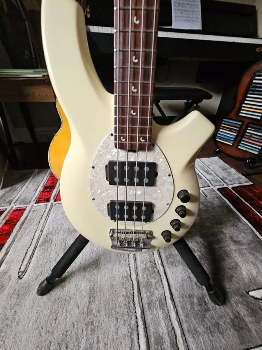 Musicman Bongo HH Piezo 4 String - Image 2