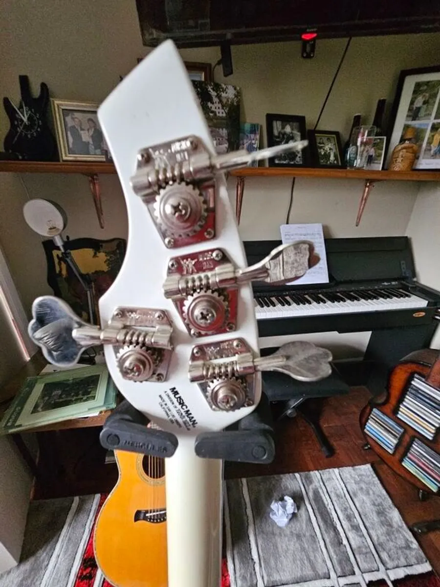 Musicman Bongo HH Piezo 4 String - Image 4