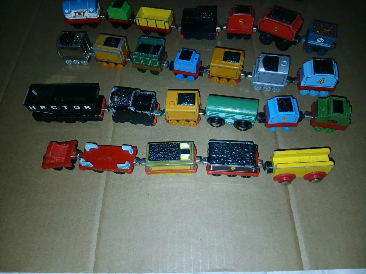 THOMAS AND FRENDS - Image 2