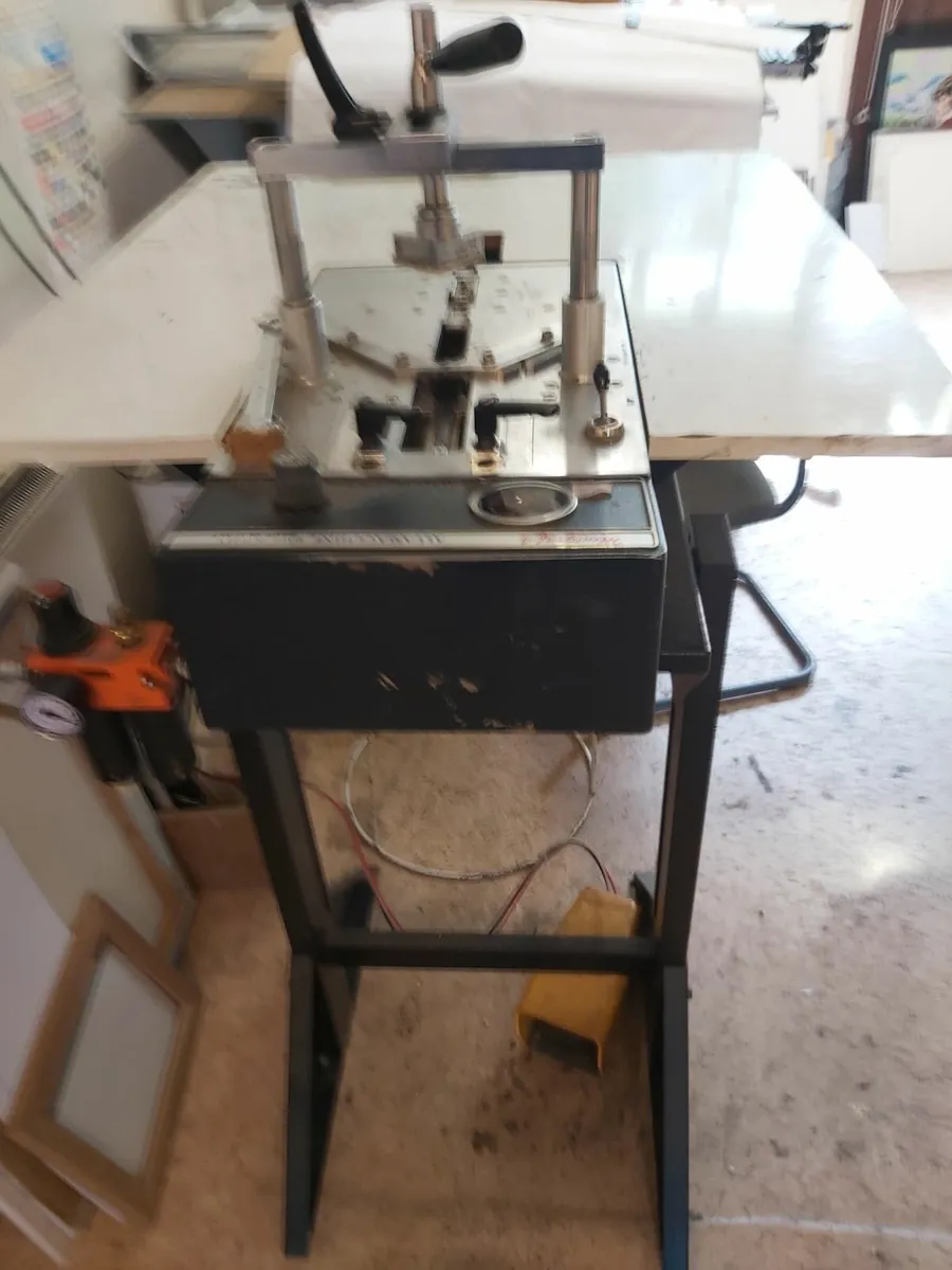 Picture Framing Equipment. Artist. Job Lot - Image 3
