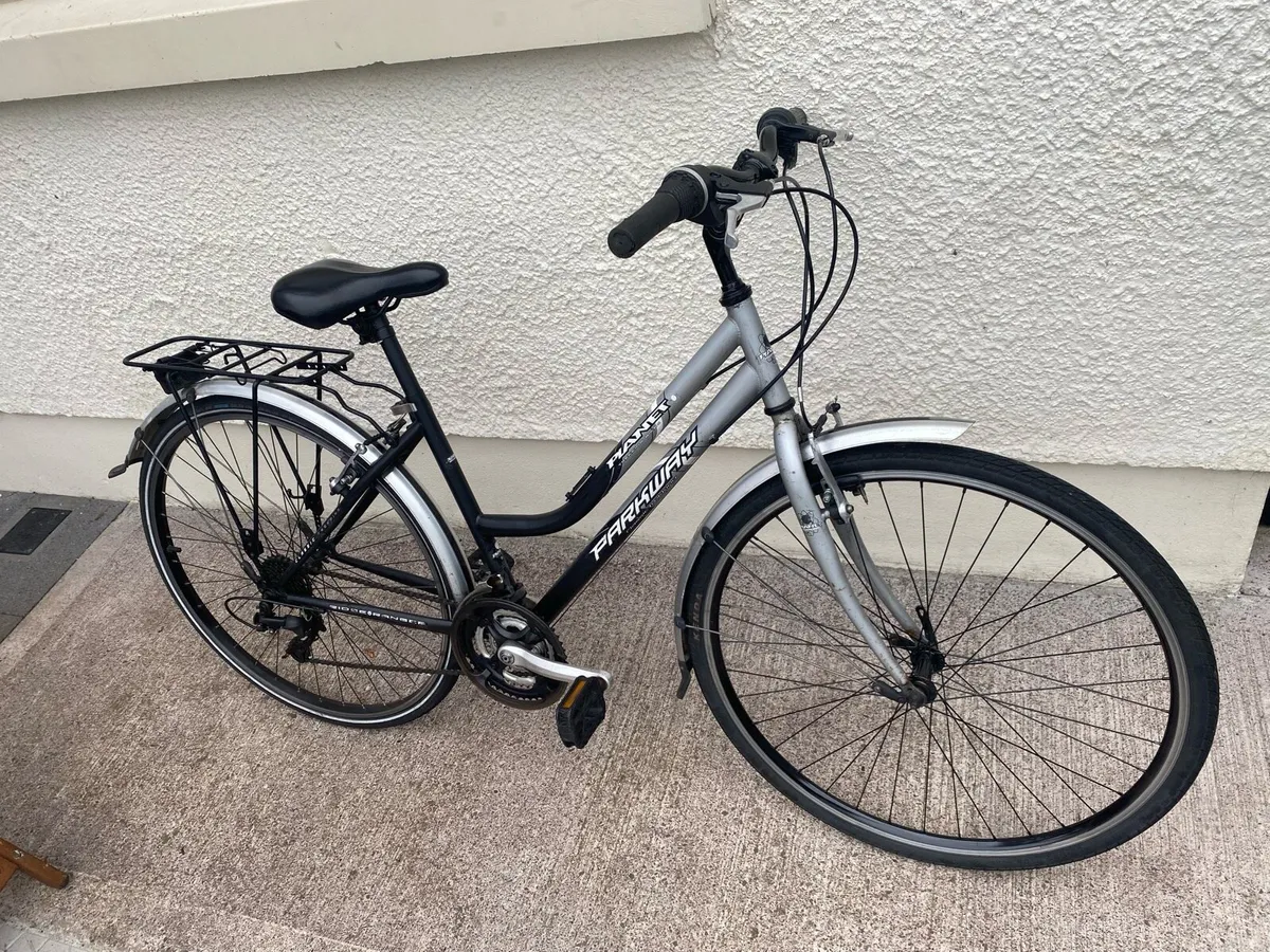 Parkway planet hybrid adult bike 28 inch - Image 3