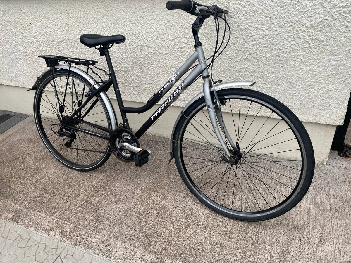 Parkway planet hybrid adult bike 28 inch - Image 4