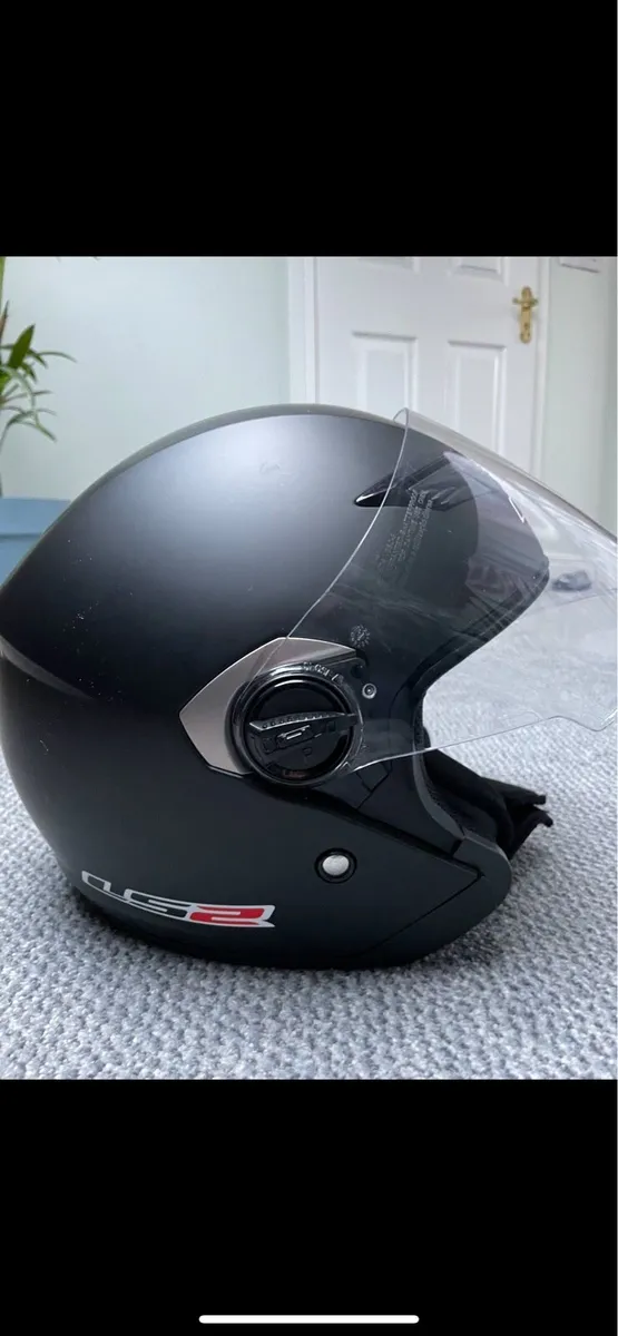 LS2 open face helmet - Image 4