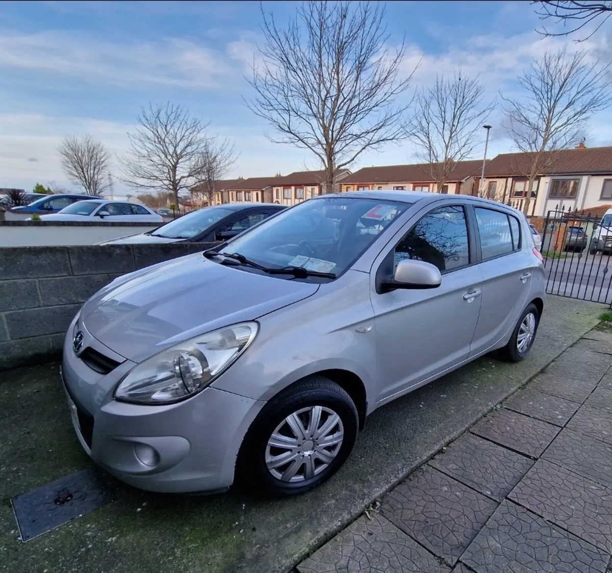 Hyundai i20 2009 1.2 petrol - Image 1