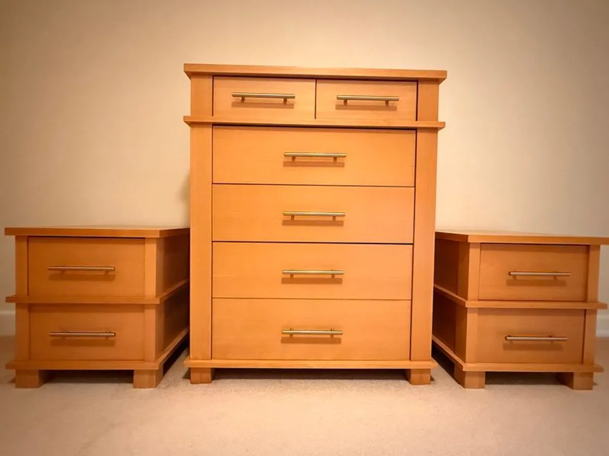 Beech effect Chest of drawers & matching lockers - Image 1