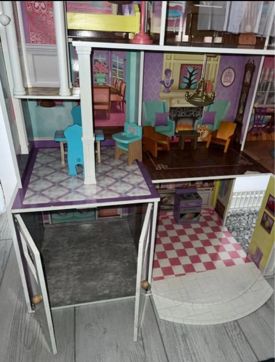 Dolls House - Image 4