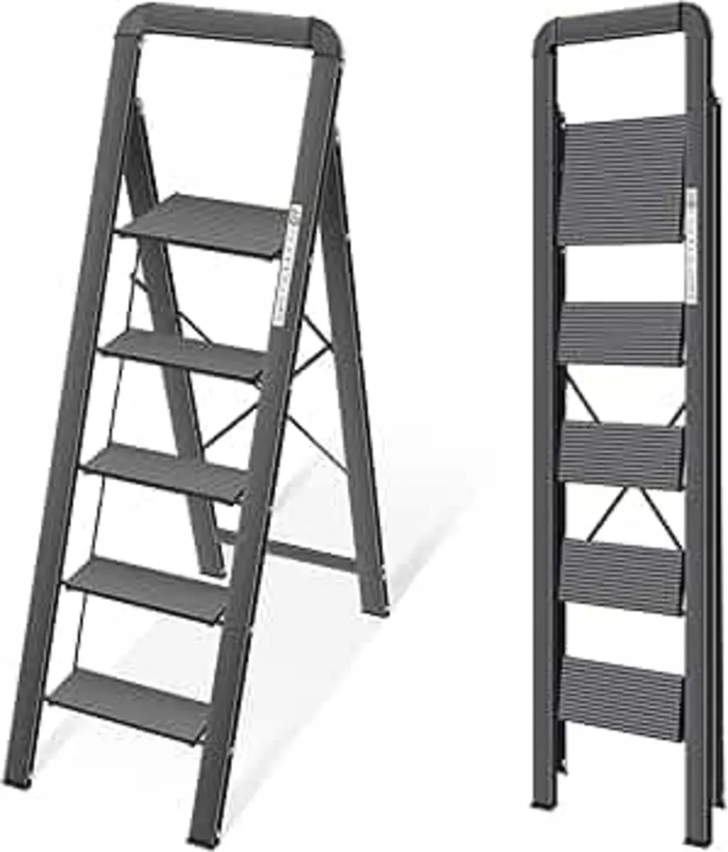 Step Ladder, 5 Steps, Folding Step Ladder with Han - Image 1