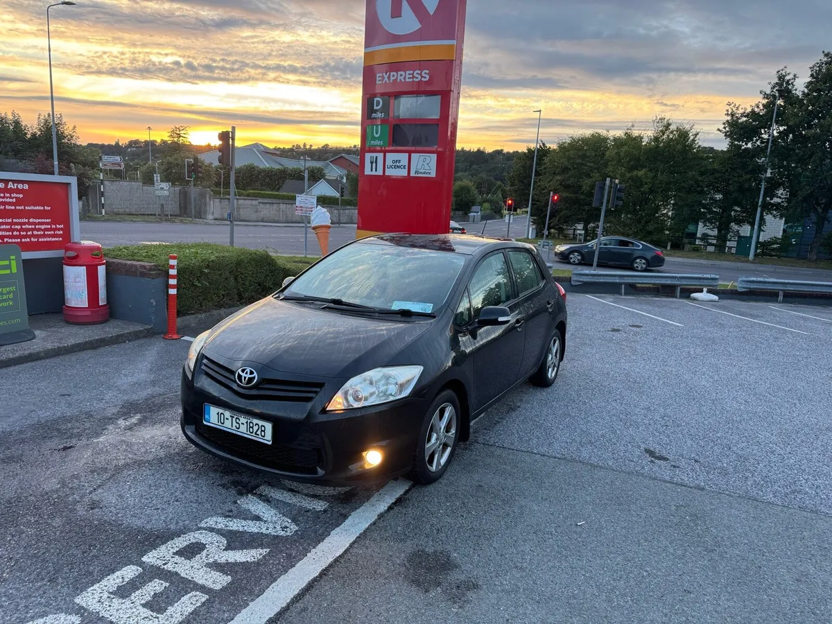 2010 Auris 1.4 d4d with NCT - Image 2