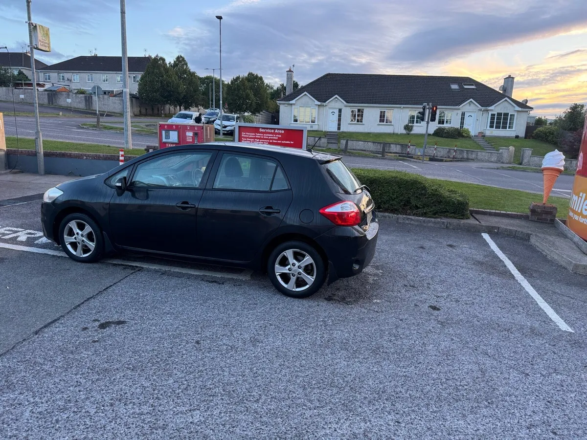 2010 Auris 1.4 d4d with NCT - Image 4