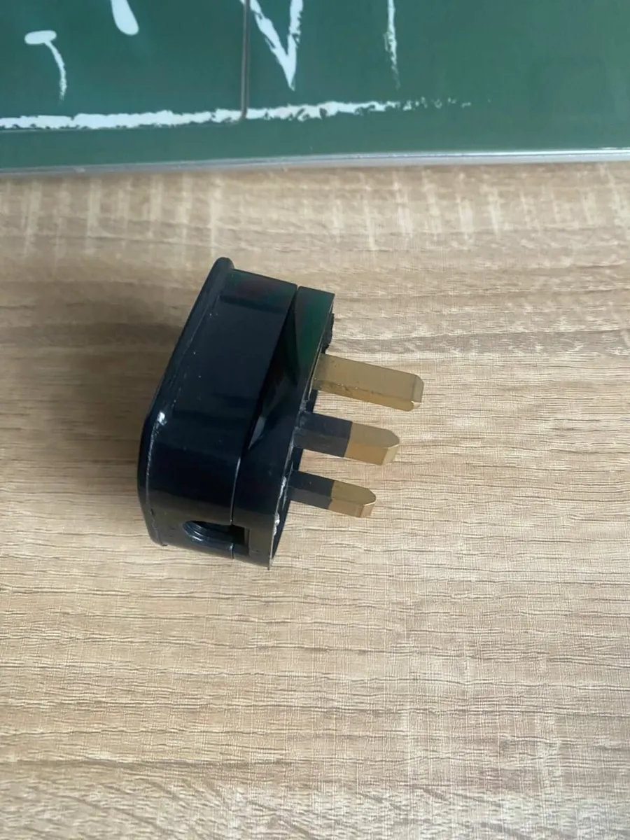 socket - Image 1