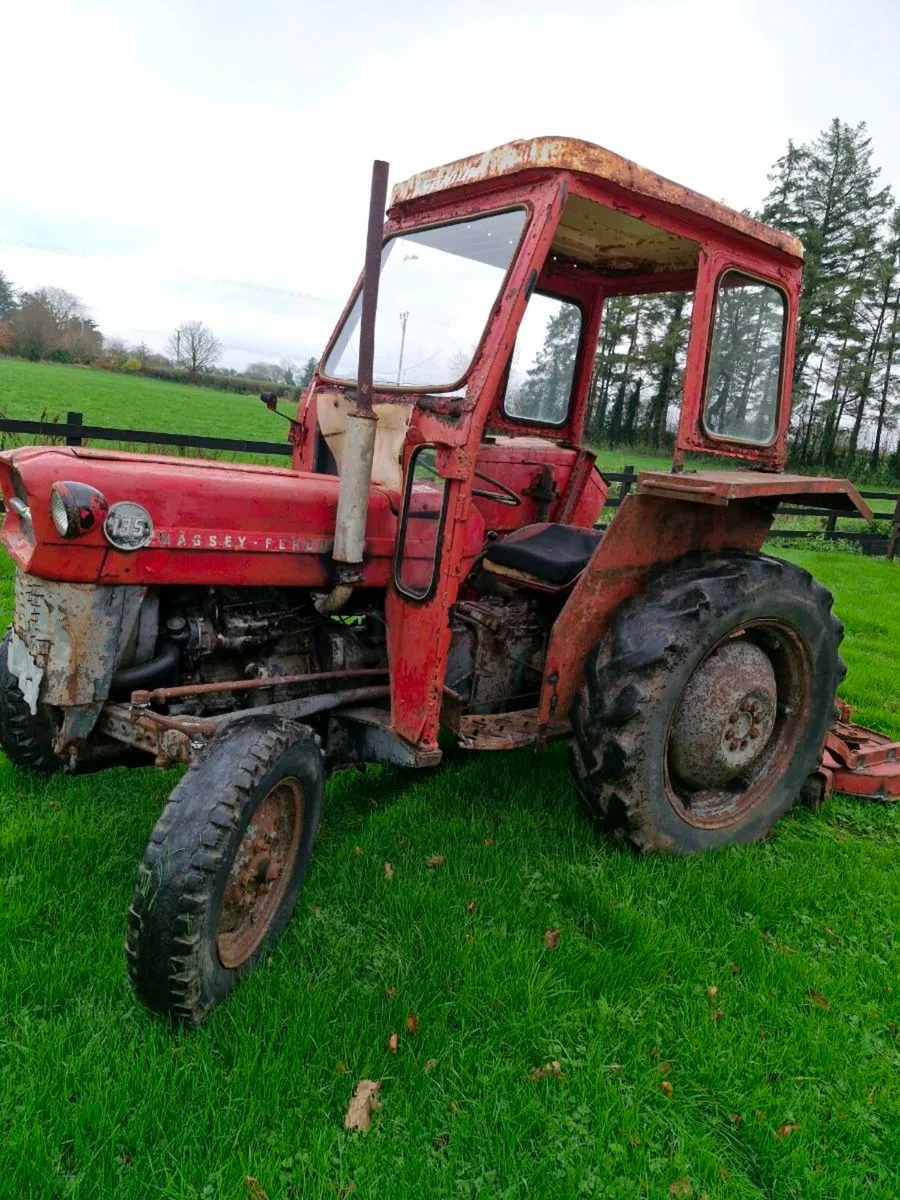 Massey 135 - Image 3