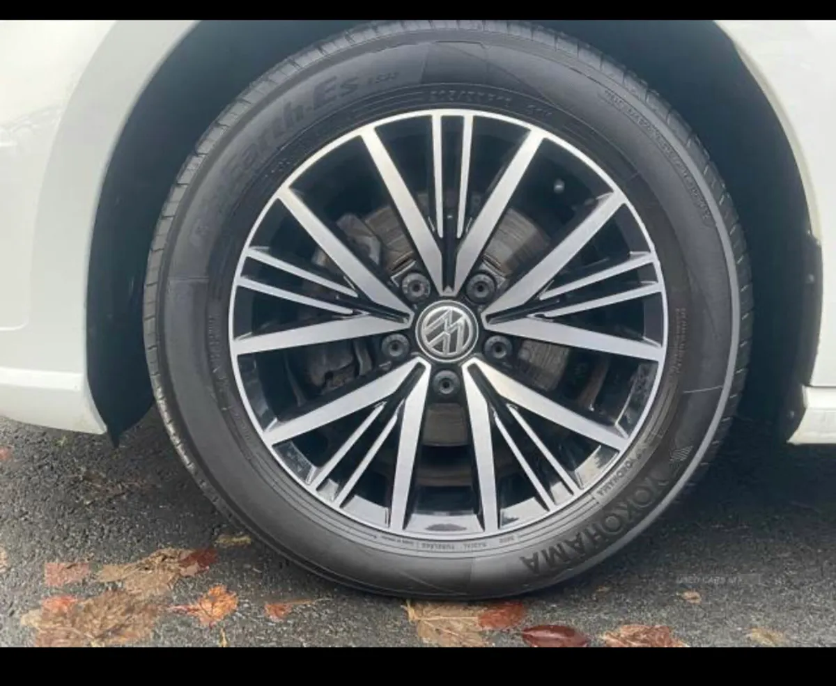 Volkswagen Golf 2017 1.6 TDI - Image 3