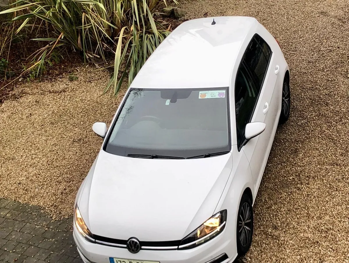 Volkswagen Golf 2017 1.6 TDI - Image 4