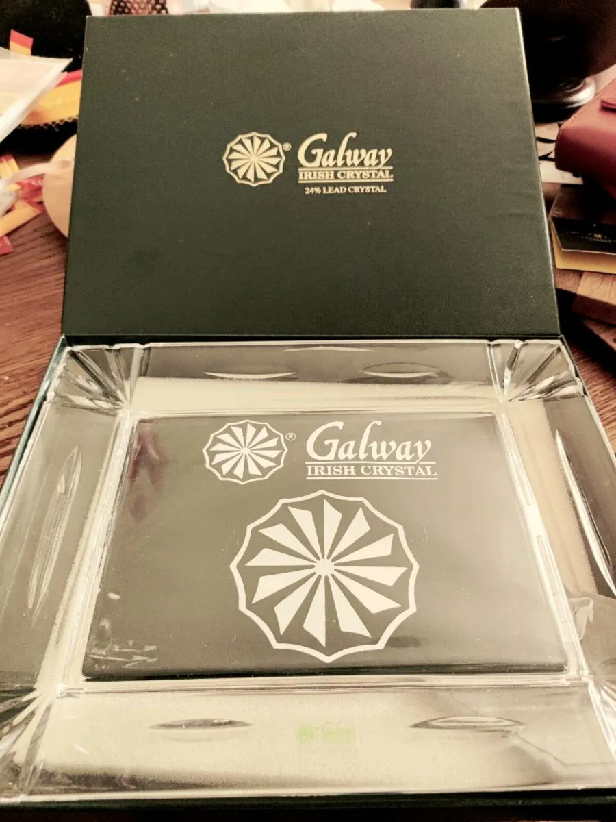 GALWAY CRYSTAL, New 5x7 Heavy Photo Frame ! - Image 2