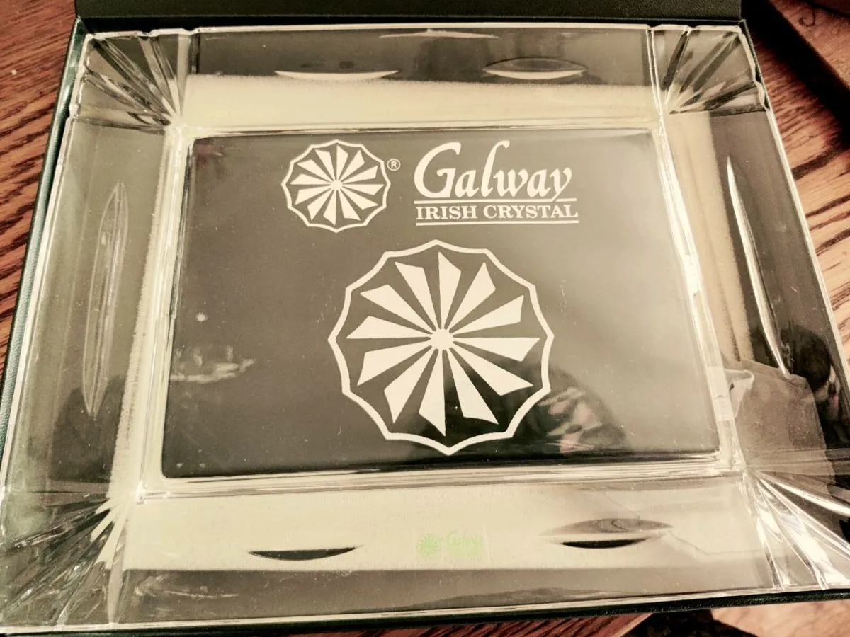 GALWAY CRYSTAL, New 5x7 Heavy Photo Frame ! - Image 3