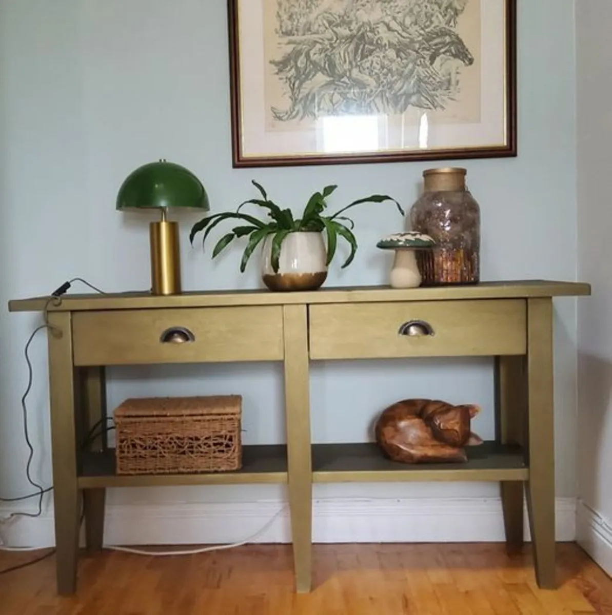 Console Table - Image 1