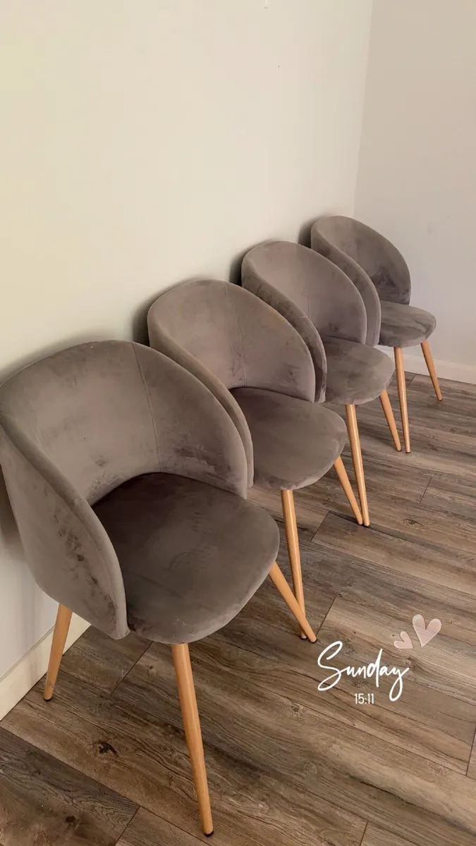 Sklum chairs - Image 2