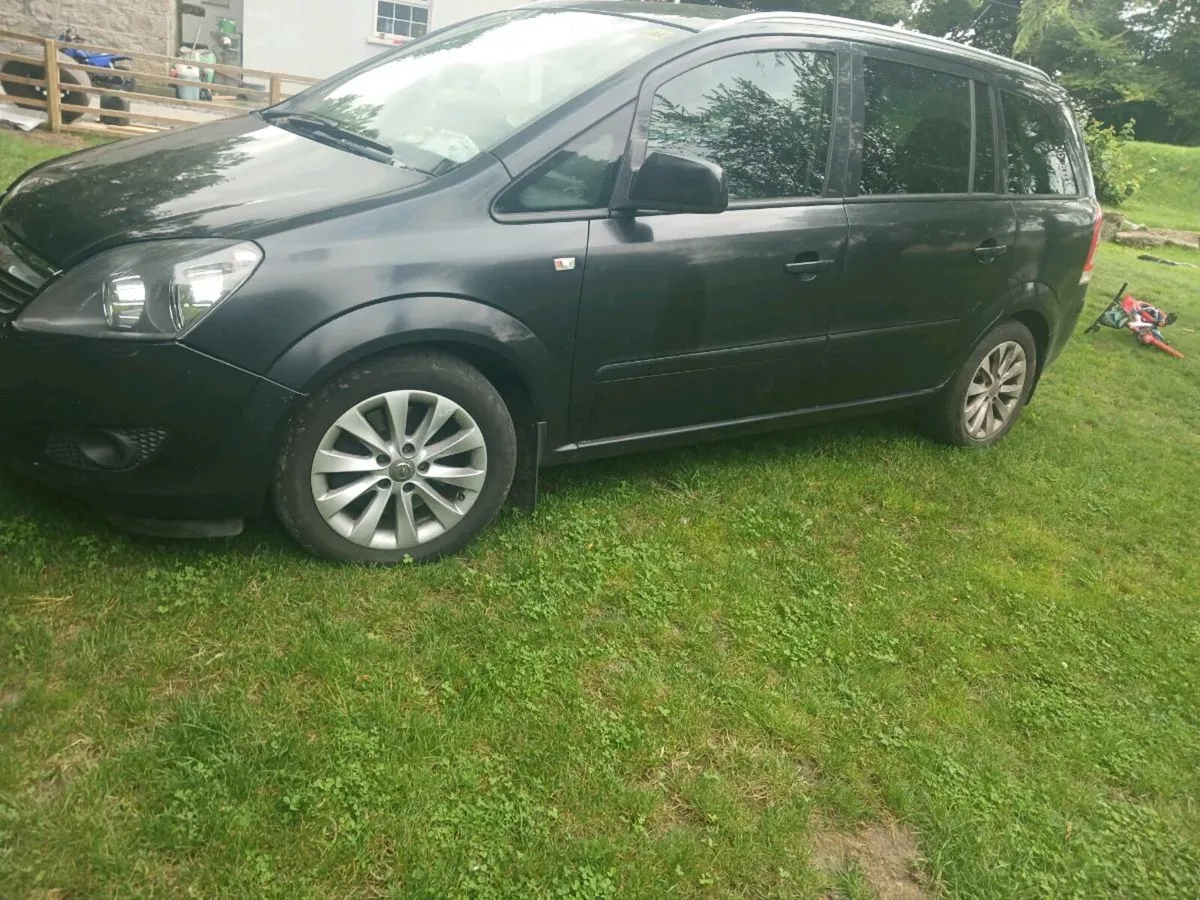 Open zafira 7 seater - Image 4