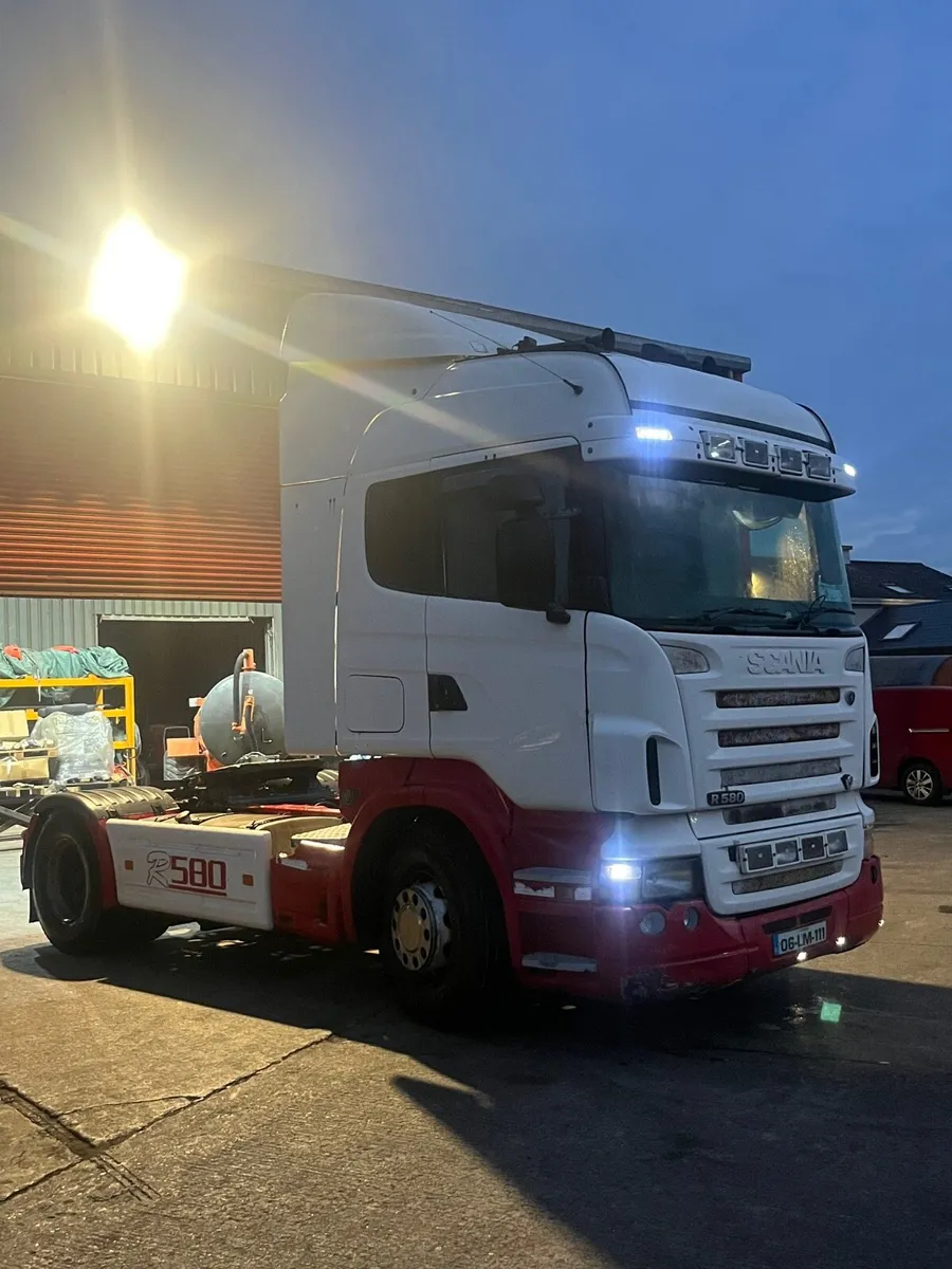 V8 Scania hi line R580 manual - Image 2