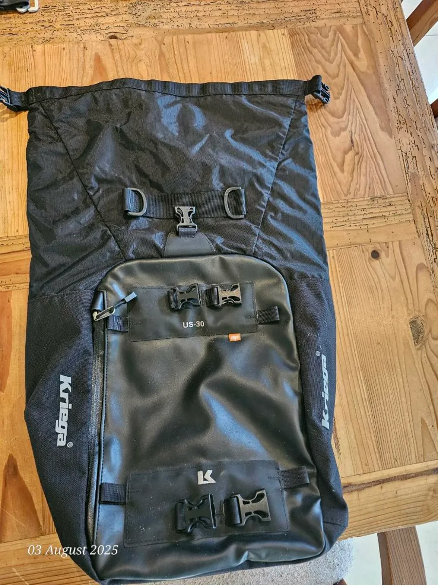 Kriega R25 - Kriega US30 - Dainese Protector - Image 4