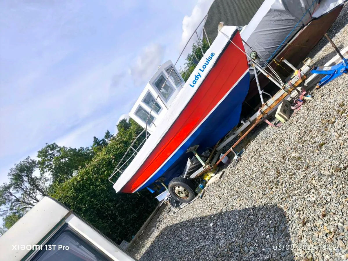 22ft fishing boat - Image 4