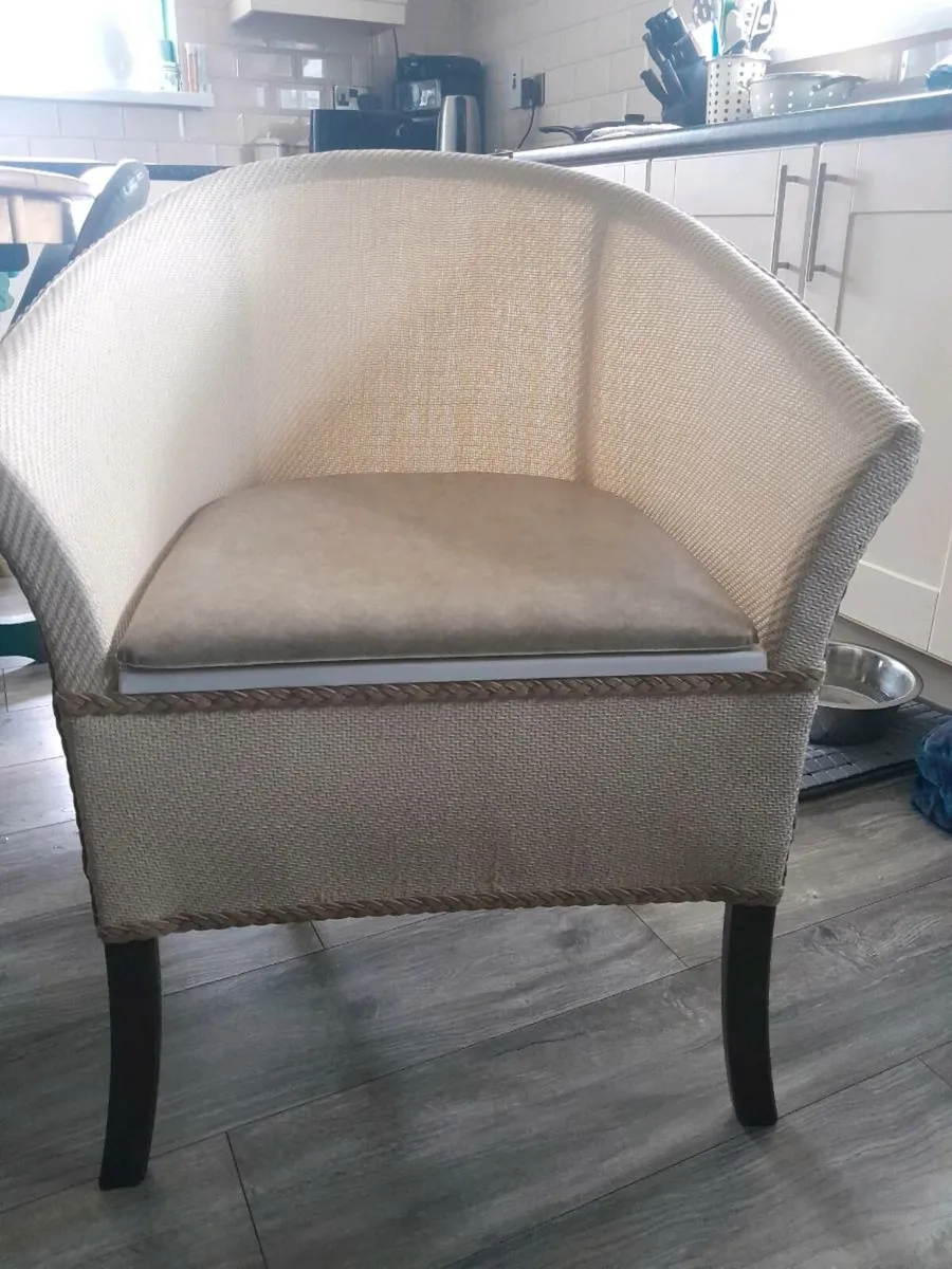 Wicker commode chair brand new - Image 2