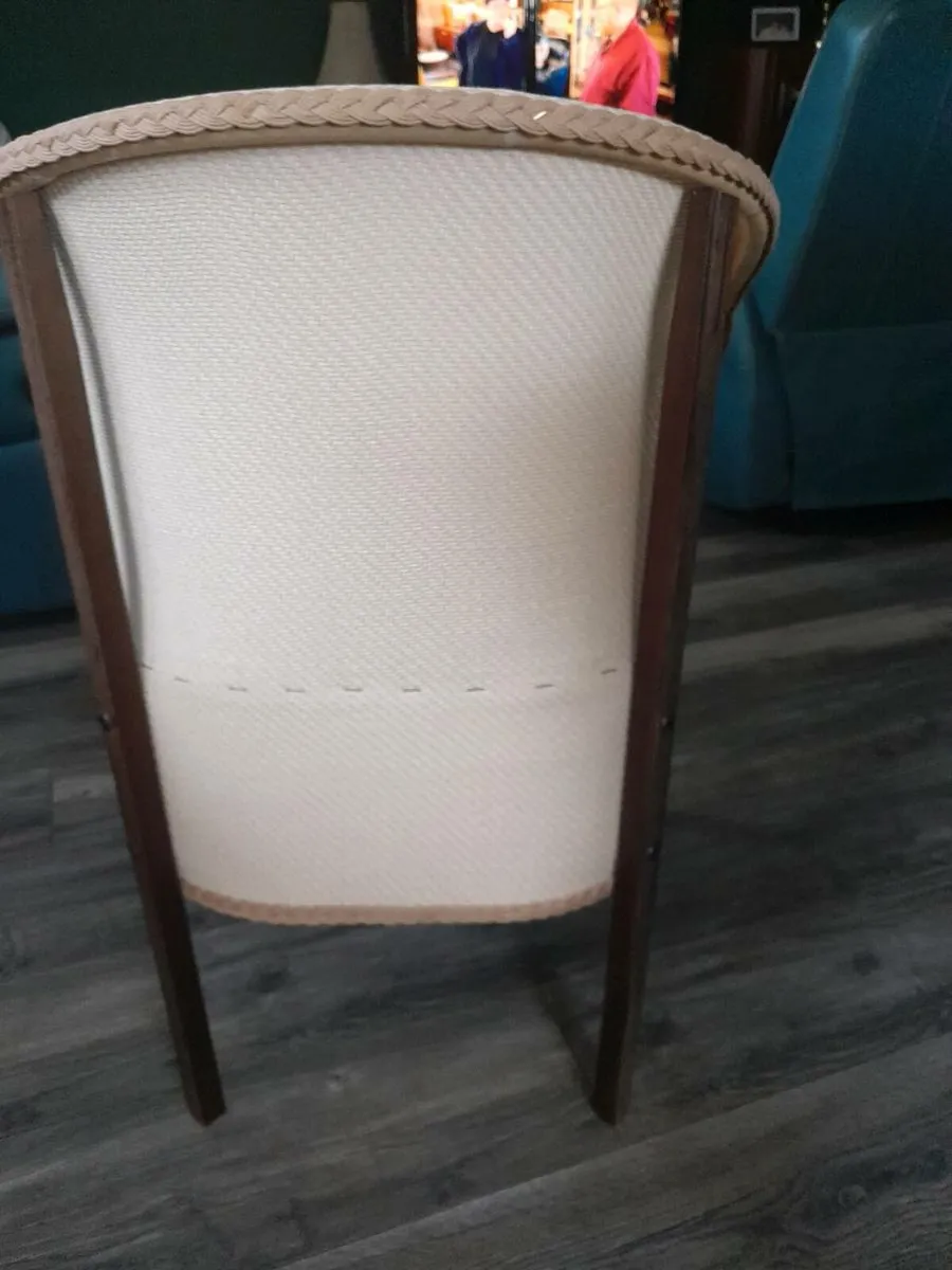 Wicker commode chair brand new - Image 4