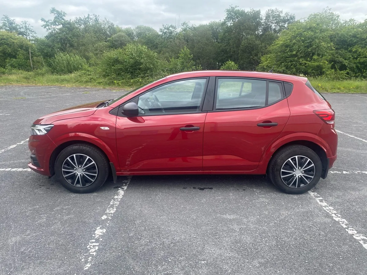 2022 Dacia Sandero - Image 3