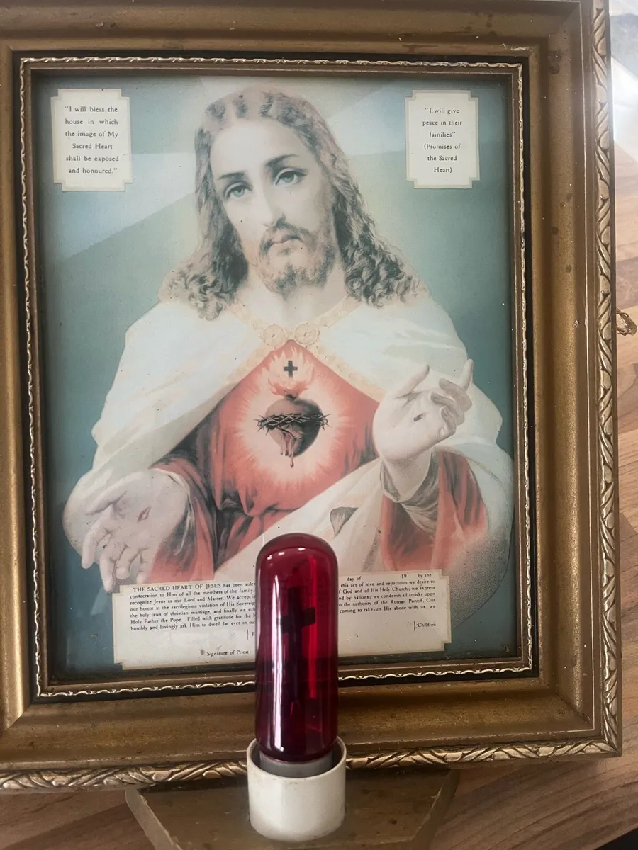 Vintage Sacred Heart Picture - Image 3