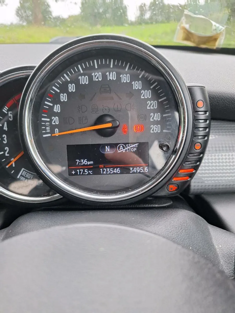 Mini Cooper - Image 3