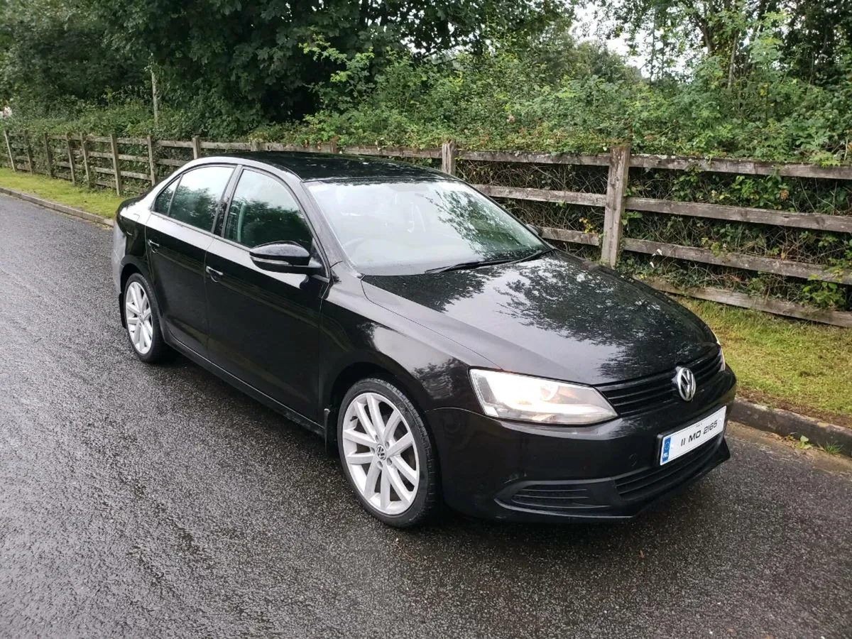 2011 Volkswagen Jetta 1.6 TDI - Image 2