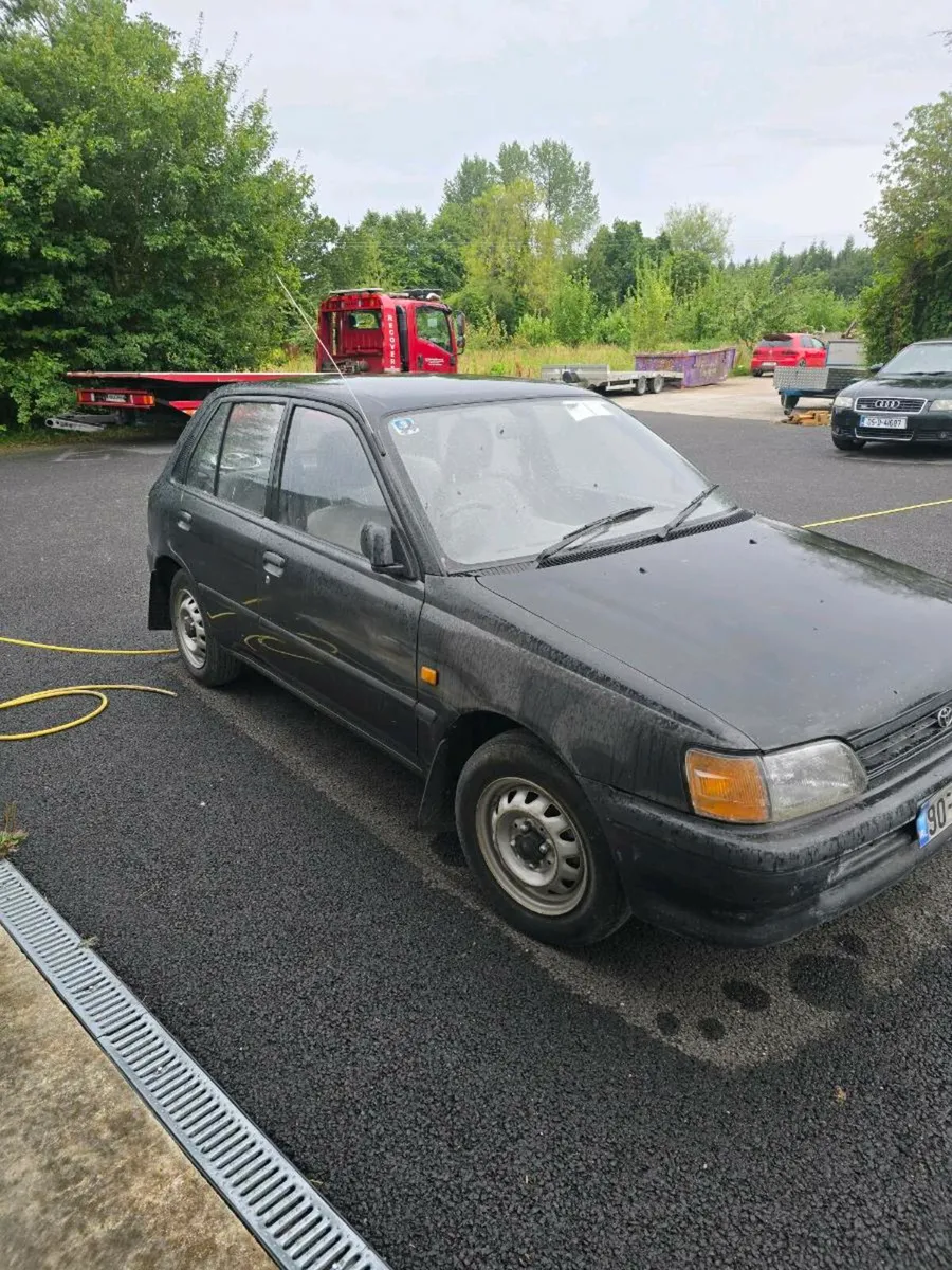 Toyota Starlet - Image 3