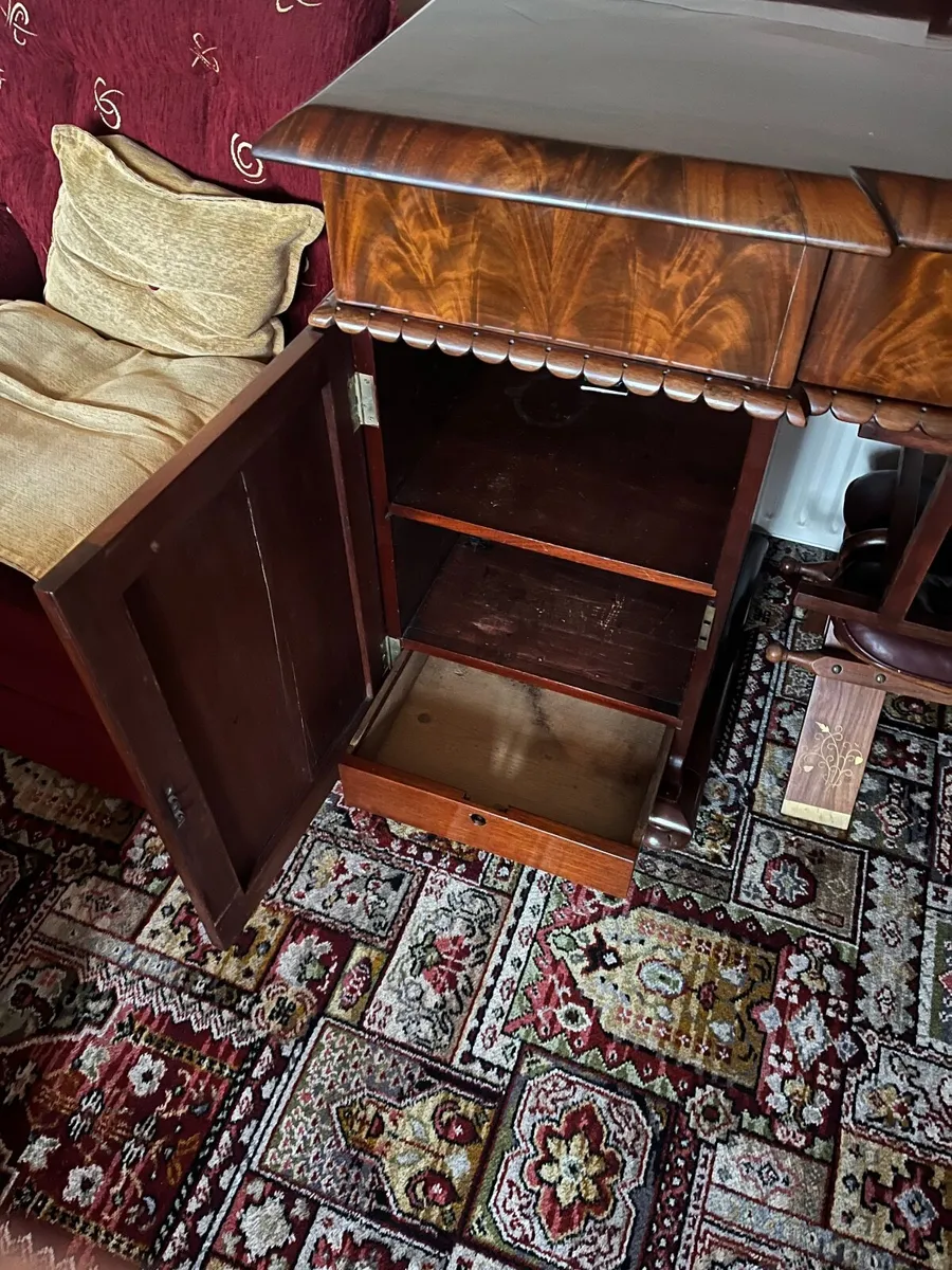 Mahogany Sideboard - Image 3