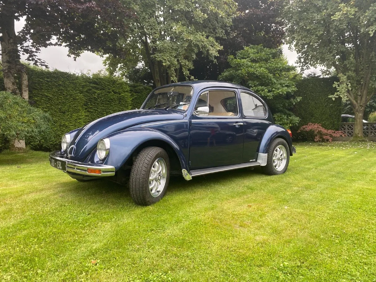 Volkswagen Beetle 1975 - Image 1
