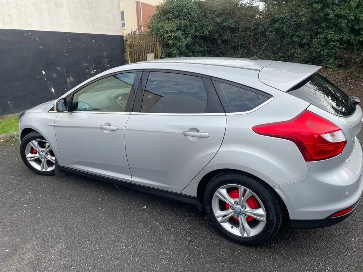 Ford focus - Image 4