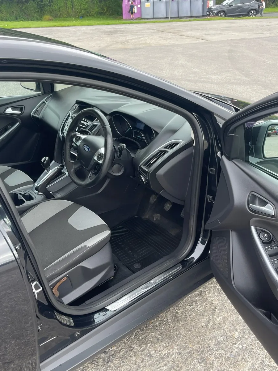 Ford focus - Image 4