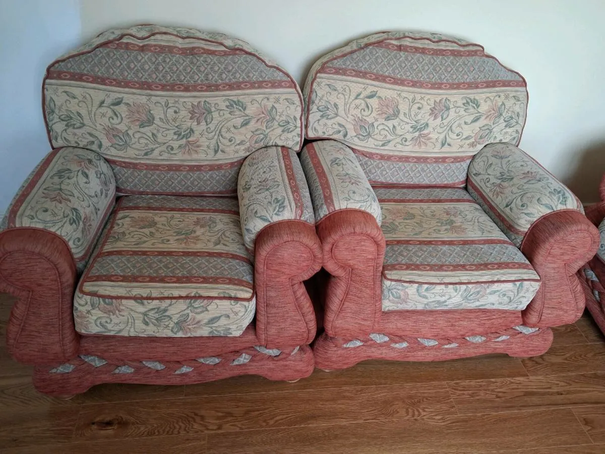 3 piece suite - Image 3