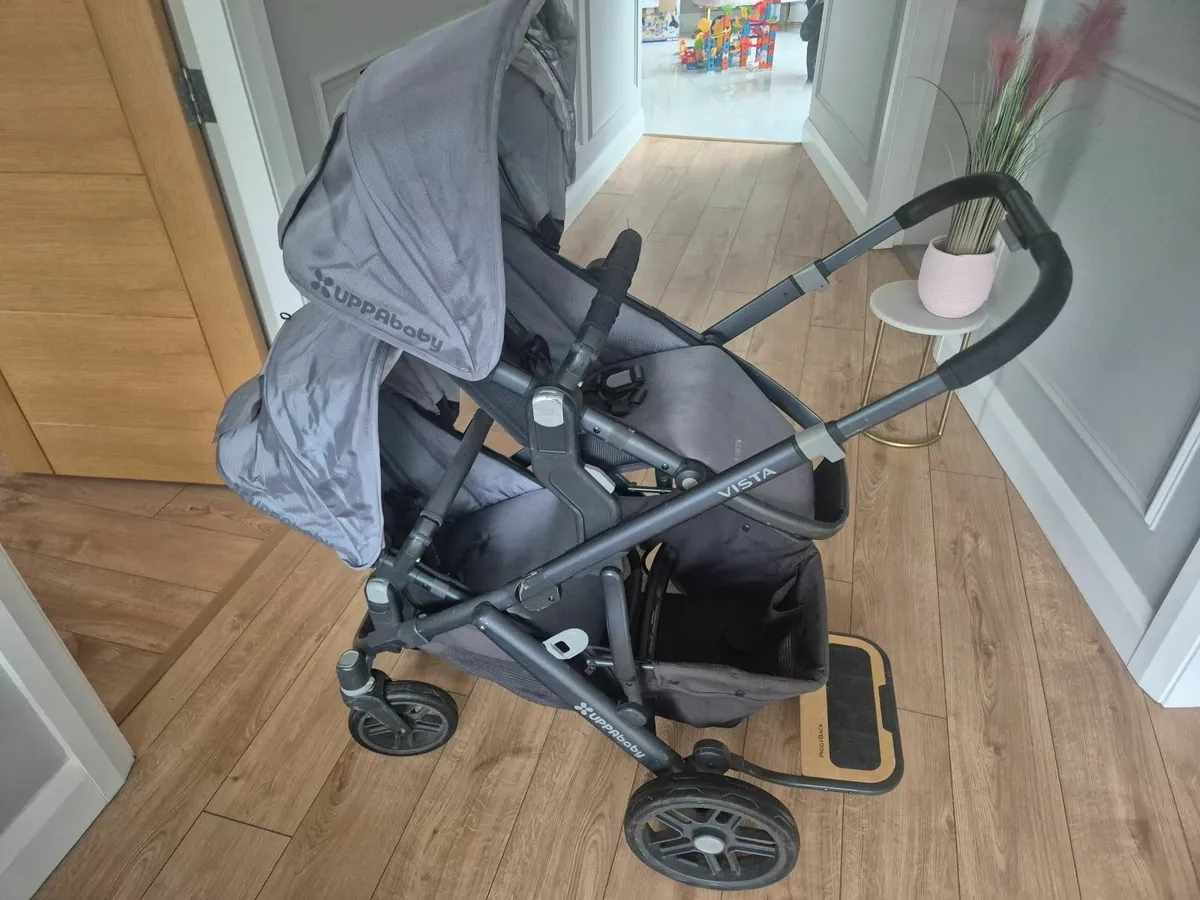 Uppababy vista 2 double buggy complete set - Image 1