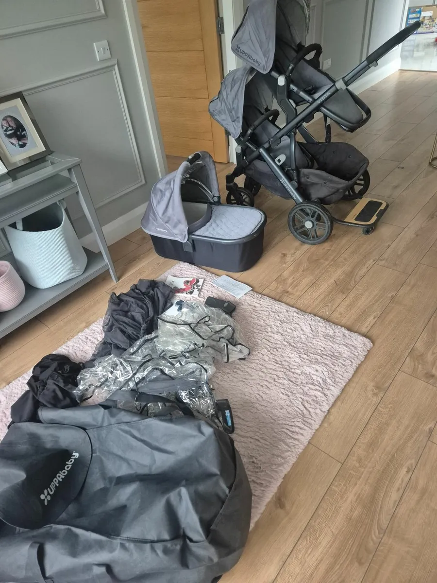 Uppababy vista 2 double buggy complete set - Image 2