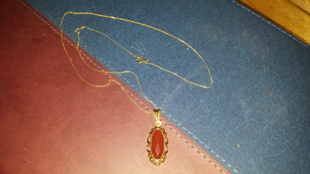 VICTORIAN Oval , 9CT Old Gold Ladies 18"Necklace ! - Image 3