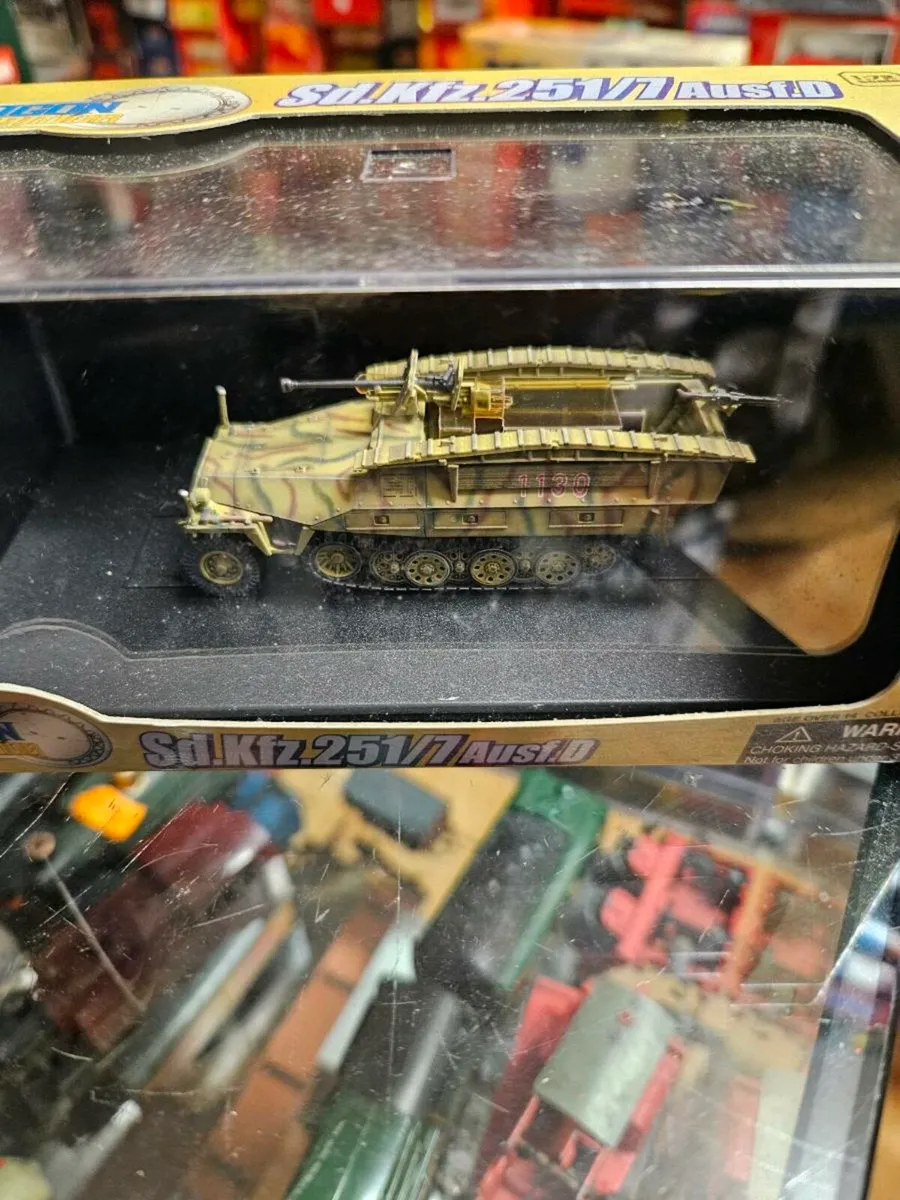 Corgi Dragon Armour German WW2 Halftrack - Image 2