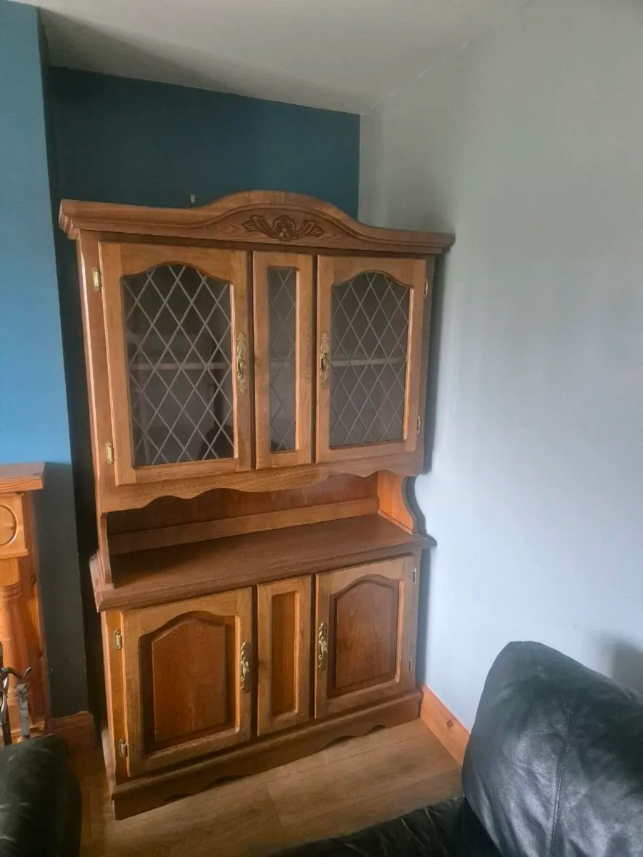 Display cabinet - Image 1