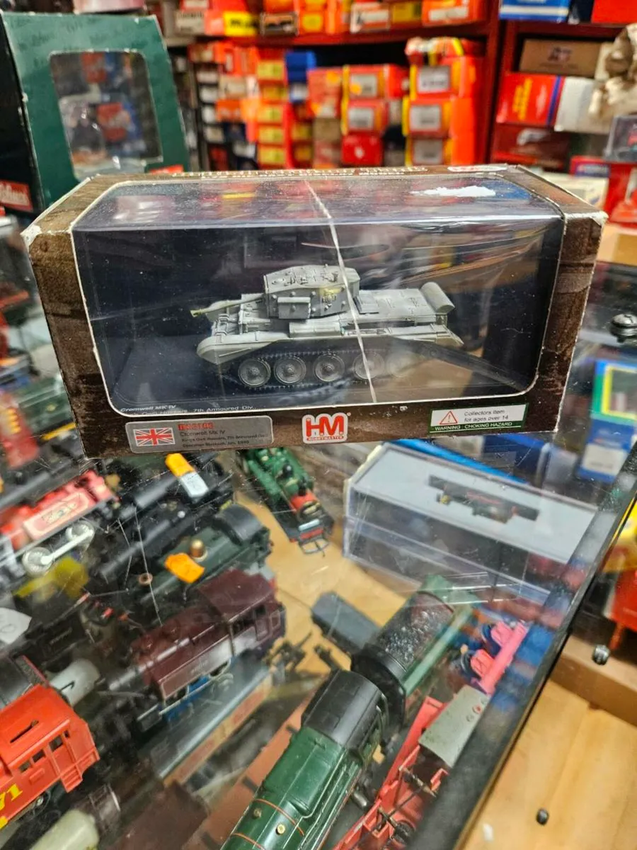 Corgi Hobby Master British WW2 Cromwell Tank - Image 1